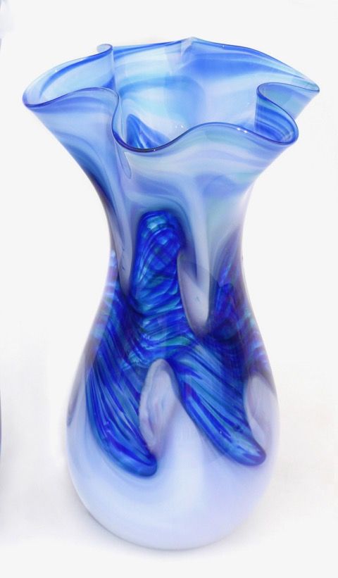 Click to view detail for DB-247 Vase Ocean Fluted
